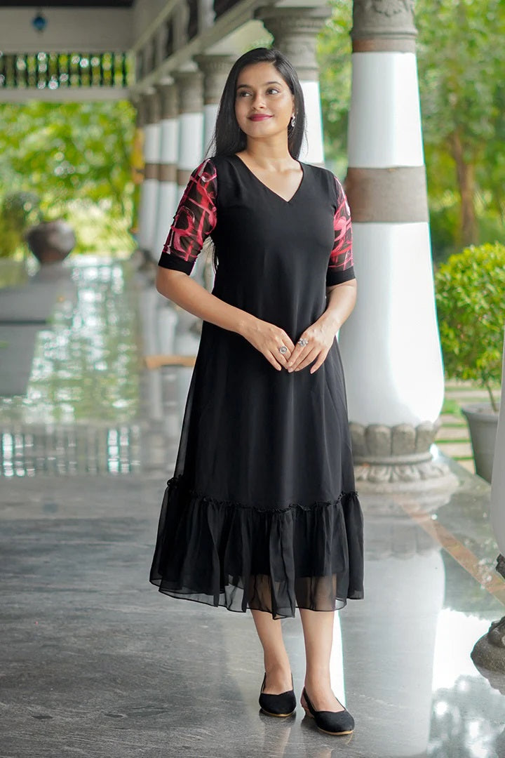 Women Georgette Fabric With Digital Print Sleeve Dress for Casual And Festival Look
