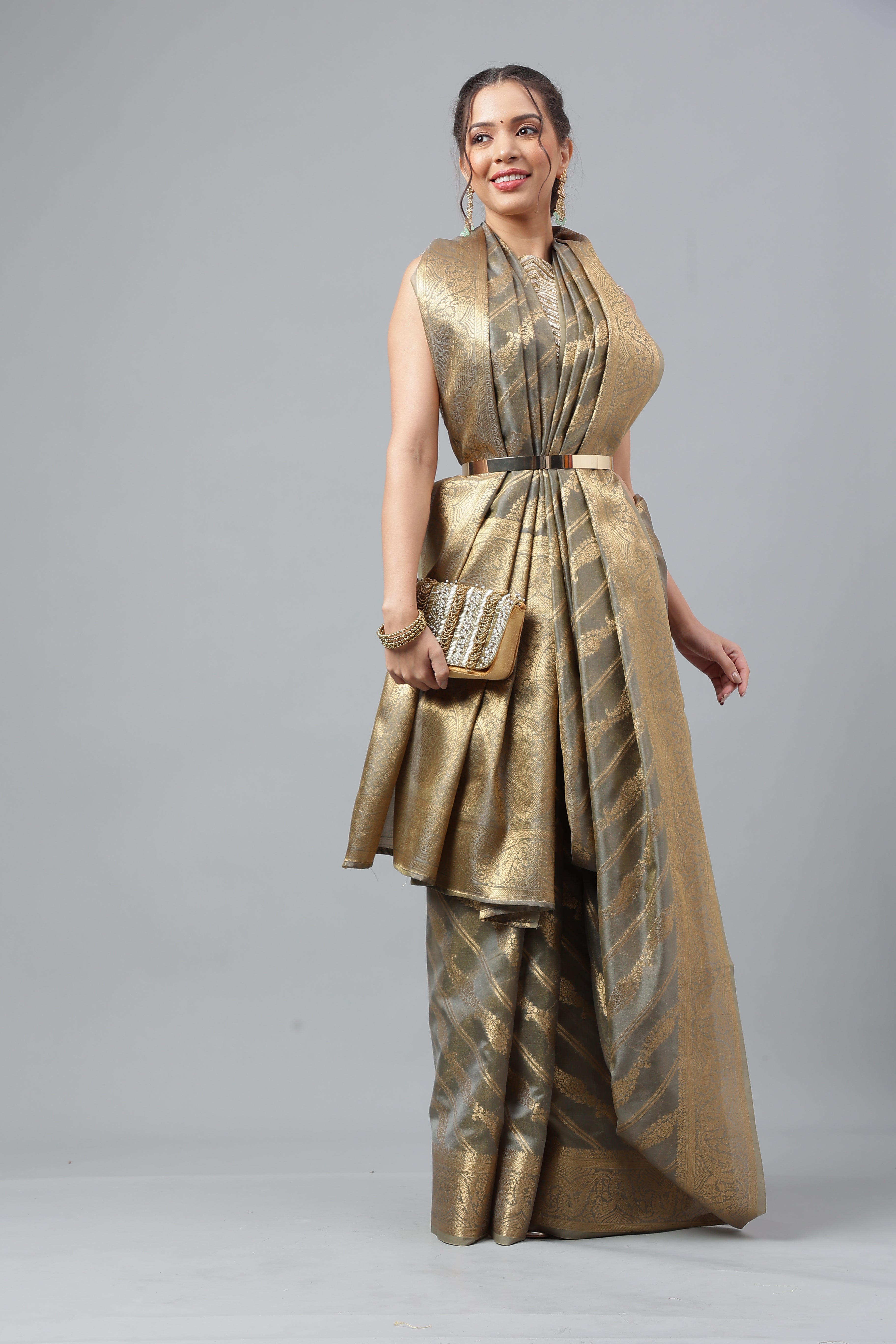 Bhanderi Fashion Jaccard  Kanjeevaram Ethnic Motifs Zari Organza Saree With Brocade Blouse For Casual Wear and Festival Wear And Party wear