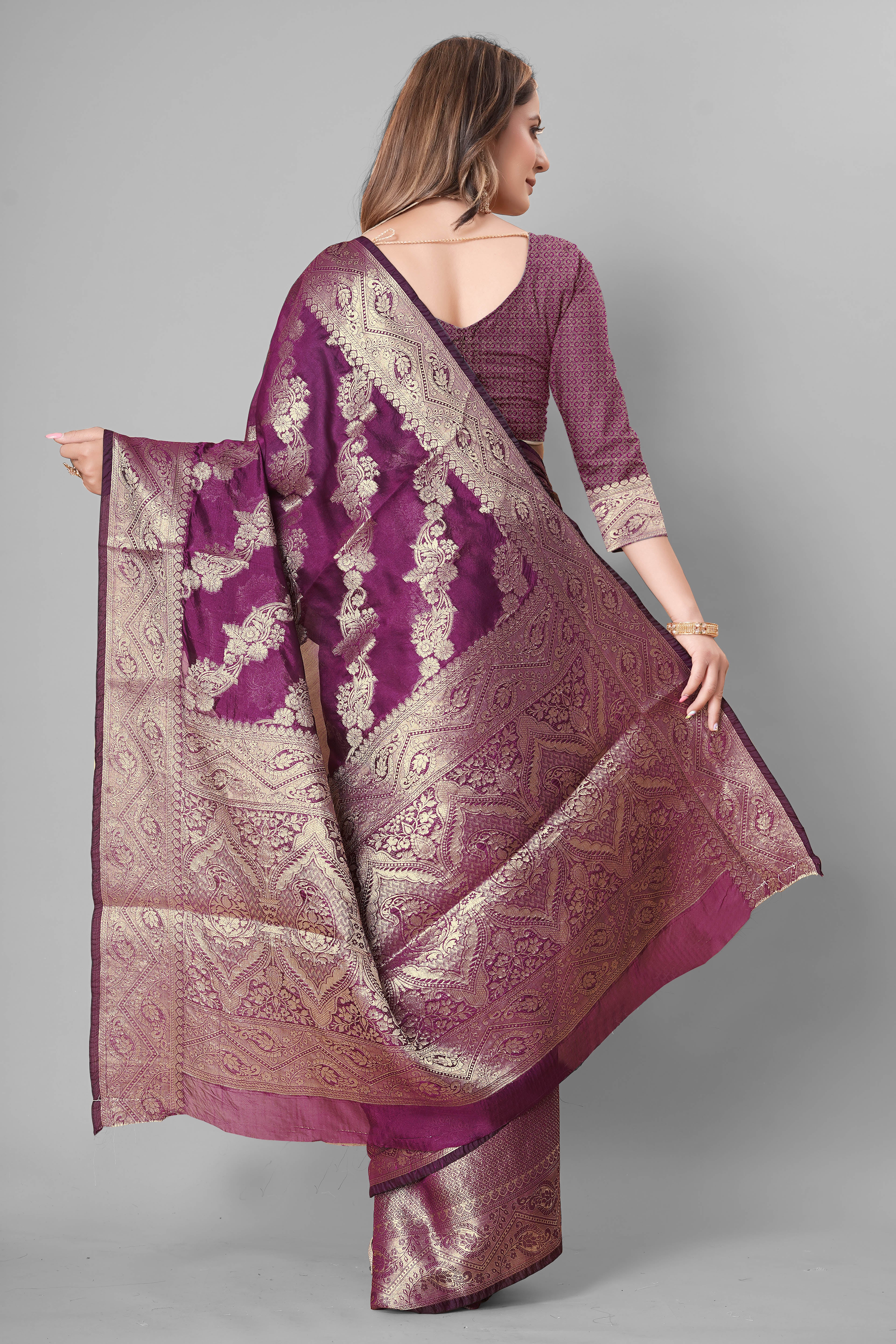 Bhanderi Fashion Jaccard Kanjeevaram Ethnic Motifs Zari Organza Saree With Brocade Blouse For Casual Wear and Festival Wear And Party wear