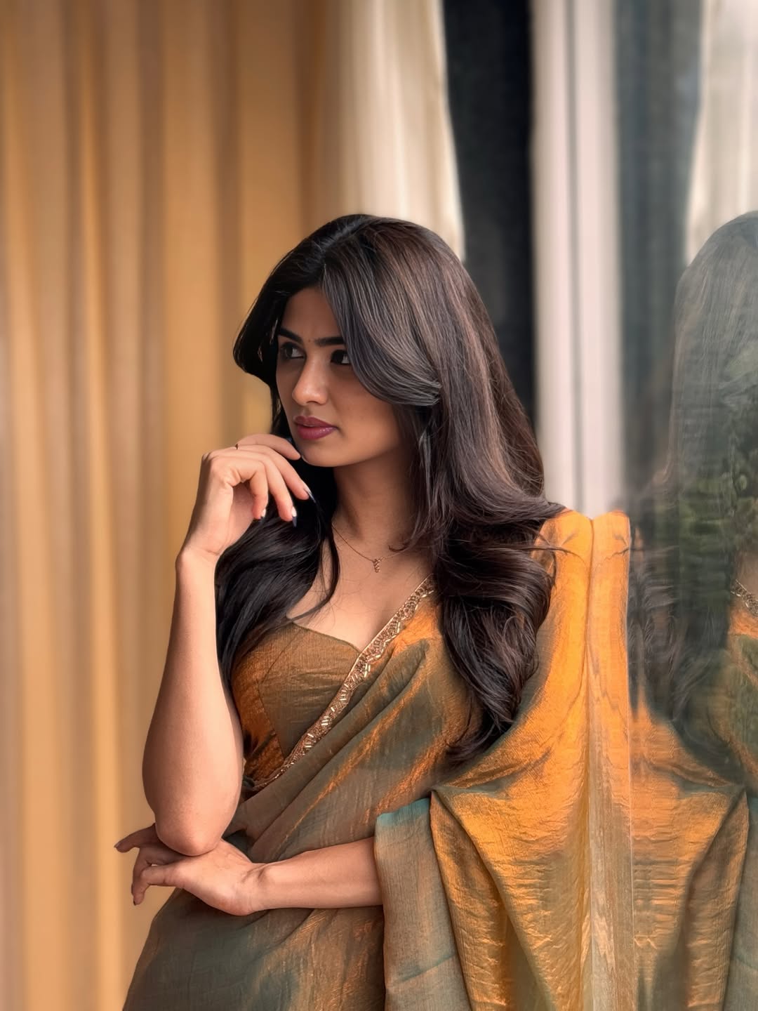 Bhanderi Fashion Chiffon Fendy Fabric With Hot Fix Moti Lace Border Saree Casual look Partywear Look And Festival Look