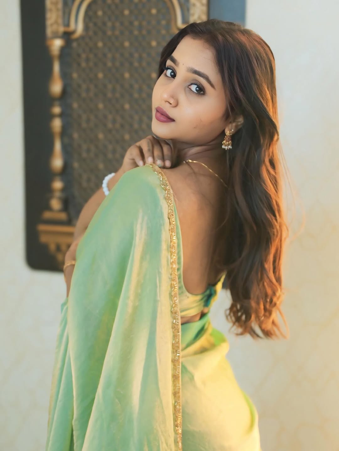 Bhanderi Fashion Chiffon Fendy Fabric With Hot Fix Moti Lace Border Saree Casual look Partywear Look And Festival Look